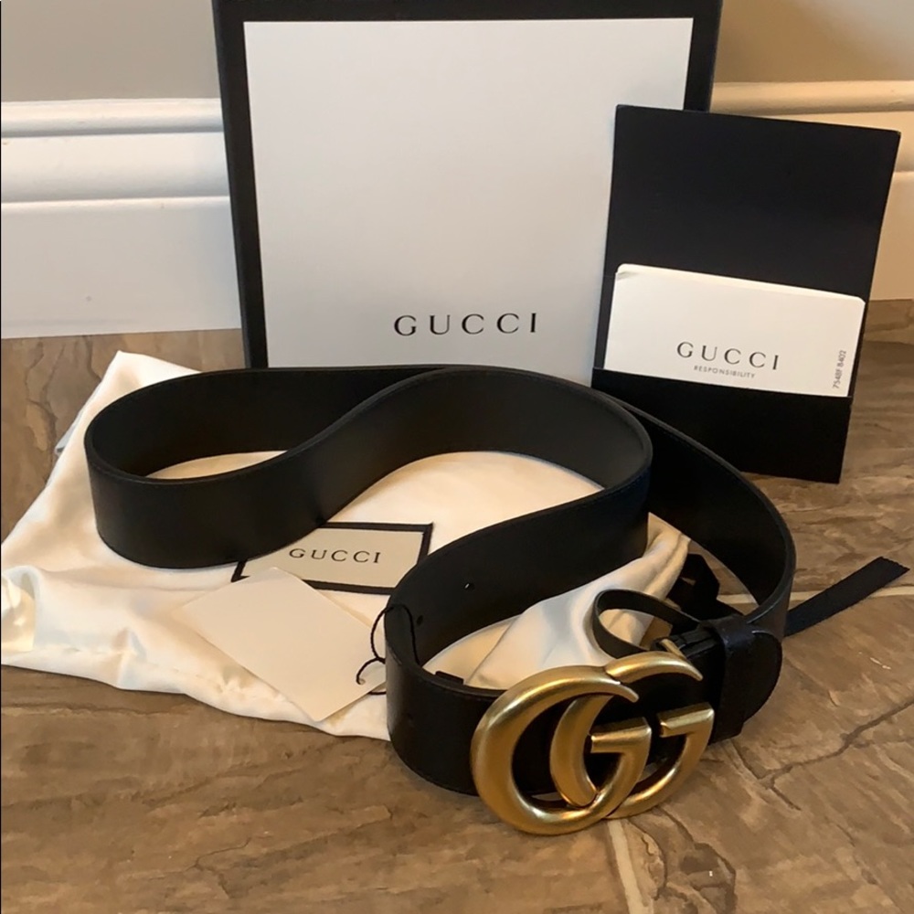 Gucci black new belt size 90
